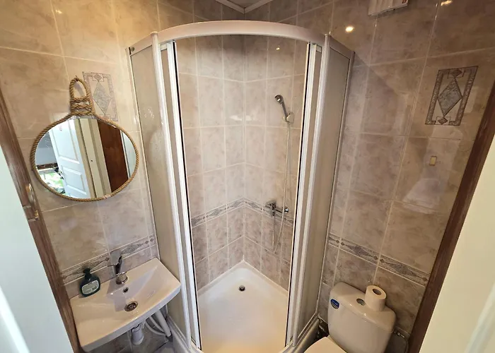 6b Meridian With Sauna